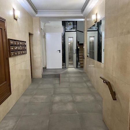 Hostal Rio Parana Madrid Dış mekan fotoğraf