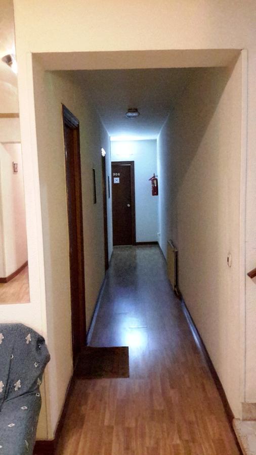 Hostal Rio Parana Madrid Dış mekan fotoğraf